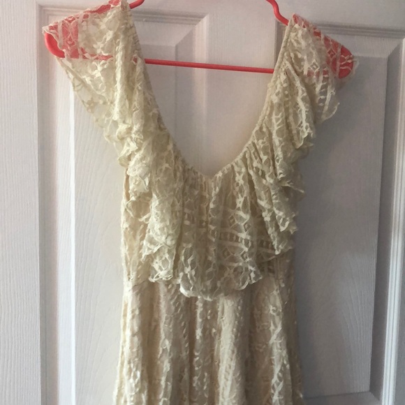 Urban Outfitters White lace mini dress - Picture 6 of 6